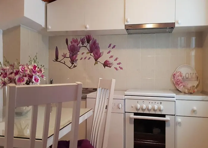 Little Star - Two Bedroom With Terrace *