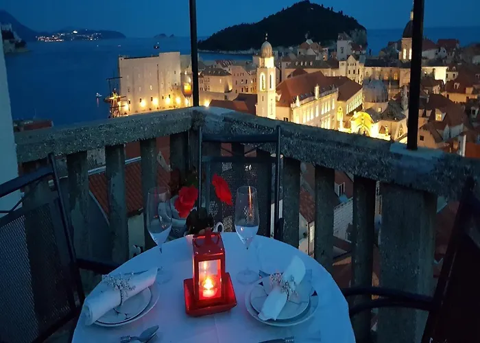 Little Star - Two Bedroom With Terrace 두브로브니크