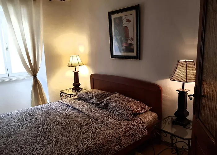 Little Star - Two Bedroom With Terrace