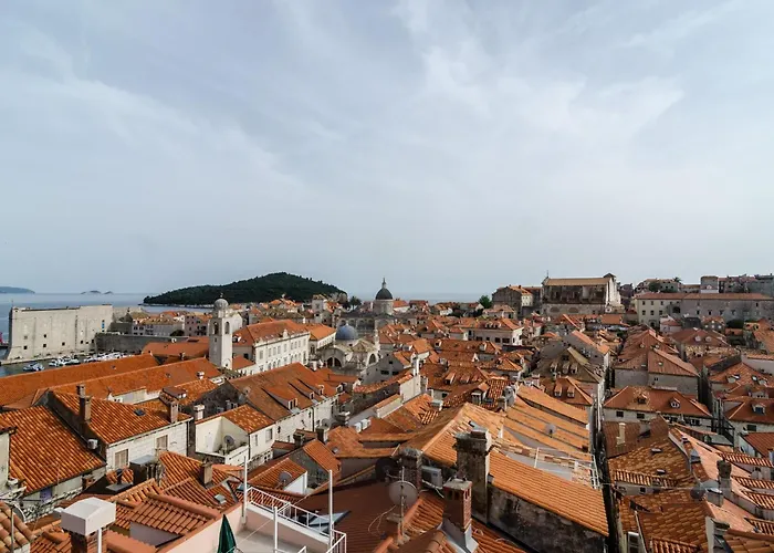 Little Star - Two Bedroom With Terrace 아파트 두브로브니크