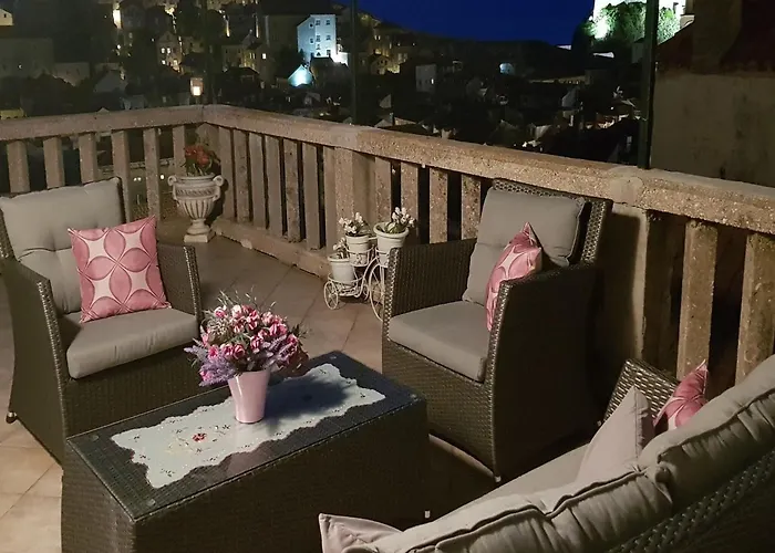 Little Star - Two Bedroom With Terrace Апартаменты *